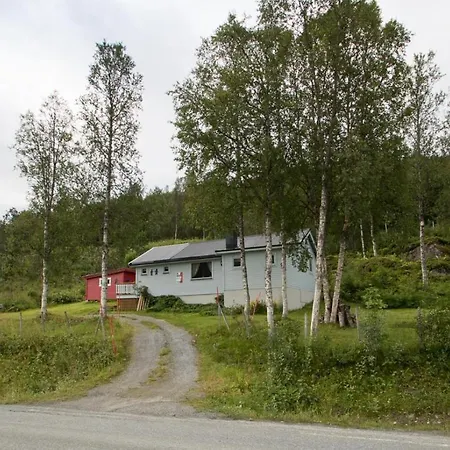 Midt Troms Perle Lodge